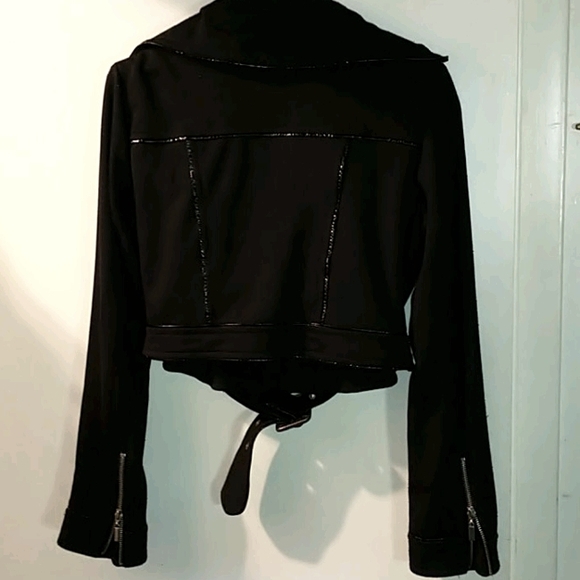 XOXO Crop Bomber w/ faux leather trim size Medium - Picture 8 of 8